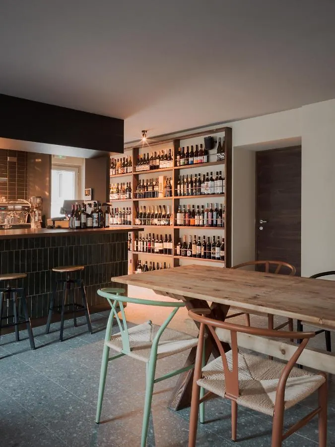 Locanda Via Priula Morbegno 0*,  Italië