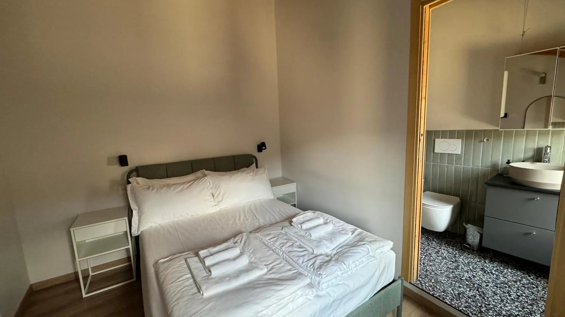 Locanda Via Priula Morbegno 0*,  Italië